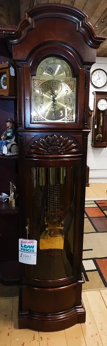 610-256 THE BLOOMSBURY. SOLD - Clocks by Christopher